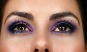 Ngjyra e eyeliner-it.  Liner sysh.  Si të përdorni laps me ngjyra